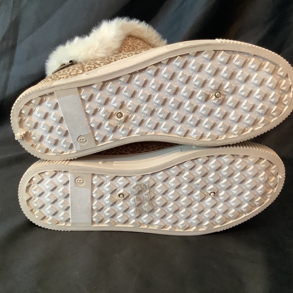 NWOT Journee Sibby faux fur lined leopard print boots platform - Picture 9 of 16
